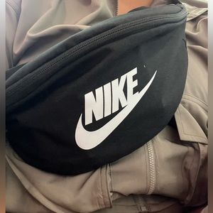 Nike Fanny Pack